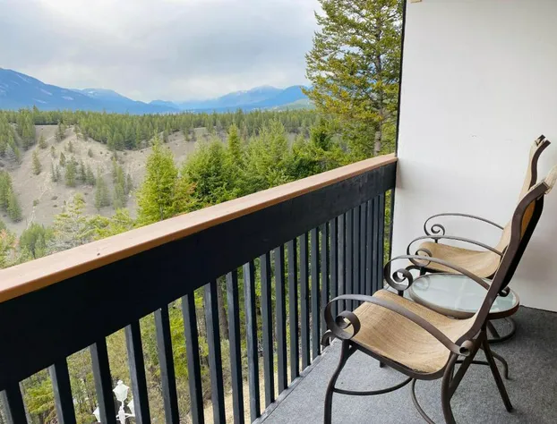 Rocky Mountain Springs Lodge hotel detail image 2