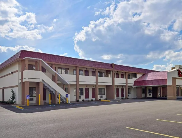Red Roof Inn Marietta hotel detail image 1