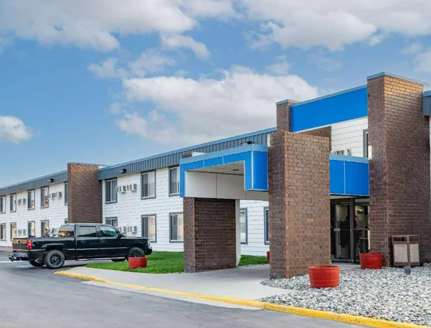 Baymont by Wyndham Gillette hotel detail image 1