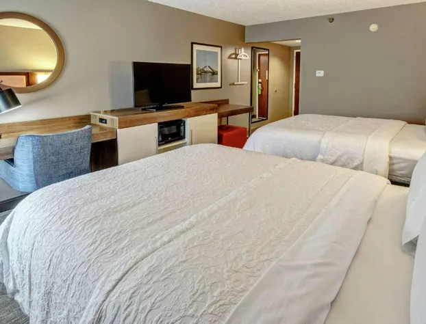 Hampton Inn Elizabeth City hotel detail image 4