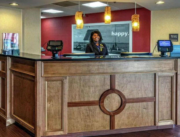 Hampton Inn Elizabeth City hotel detail image 2