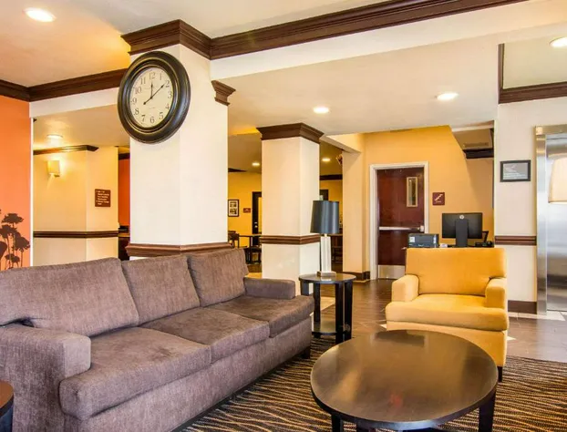 Sleep Inn & Suites Athens South hotel detail image 4