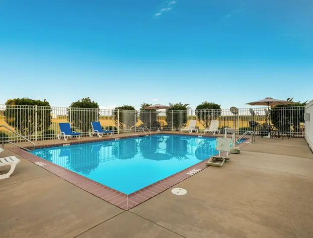 Knights Inn Bunkie hotel detail image 4