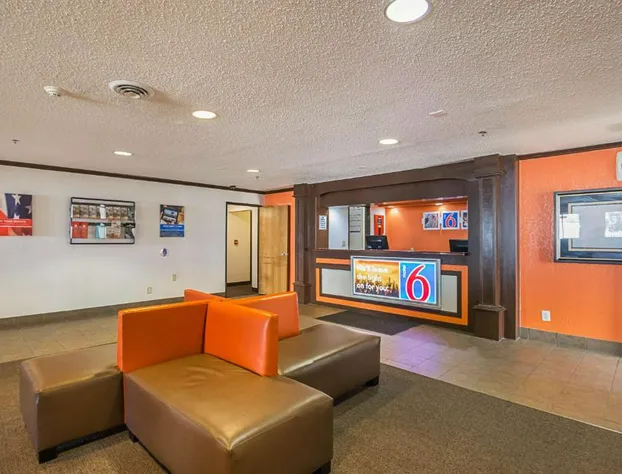 Motel 6 Waterloo, IA - Crossroads Mall - Cedar Falls hotel detail image 4