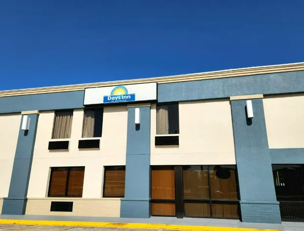 Days Inn by Wyndham Slidell hotel detail image 2