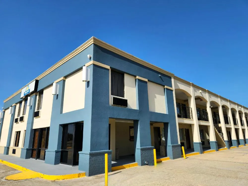 Days Inn by Wyndham Slidell hotel hero