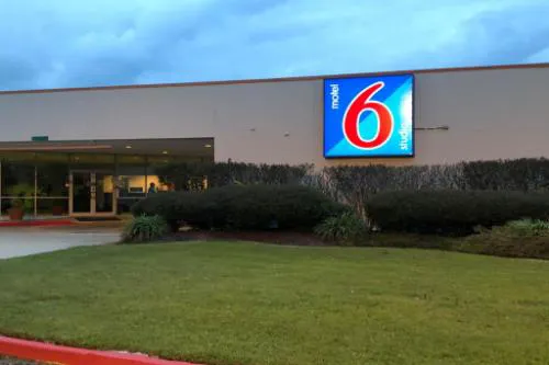 Motel 6 La Place, LA hotel detail image 3