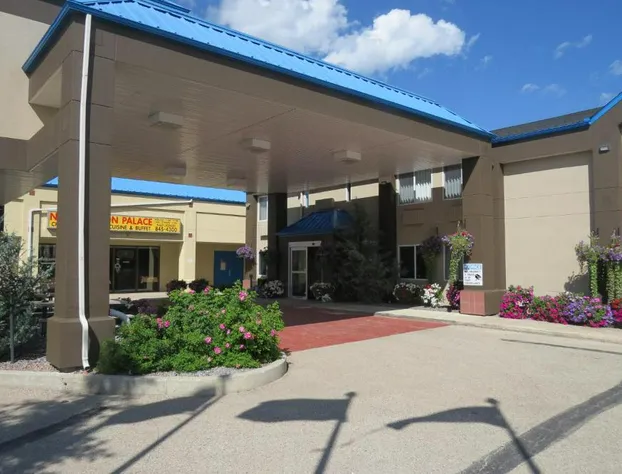 Rocky Inn Express hotel detail image 2