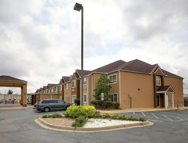 Days Inn By Wyndham Jackson Downtown hotel detail image 4