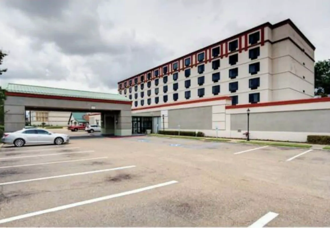 Signature Hotel hotel hero