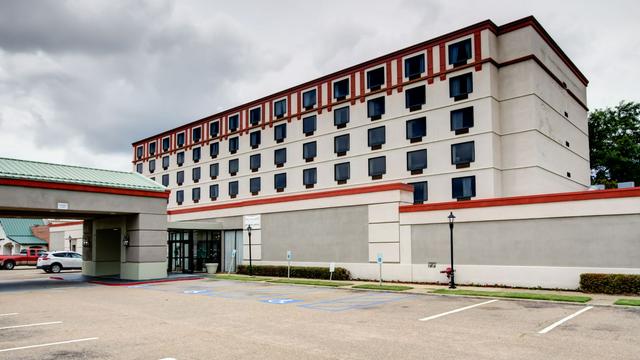 Olive Tree Hotel and Banquet halls hotel detail image 1