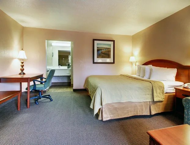 Rodeway Inn North Ridgeland hotel detail image 3