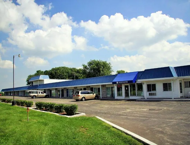 Tollway Inn of Beloit hotel detail image 2