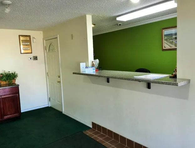 Tollway Inn of Beloit hotel detail image 4