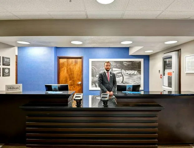 Hampton Inn State College hotel detail image 1