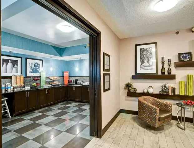 Hampton Inn State College hotel detail image 4