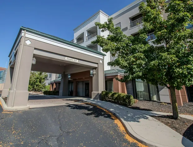 Country Inn & Suites by Radisson, Convention Center hotel detail image 4