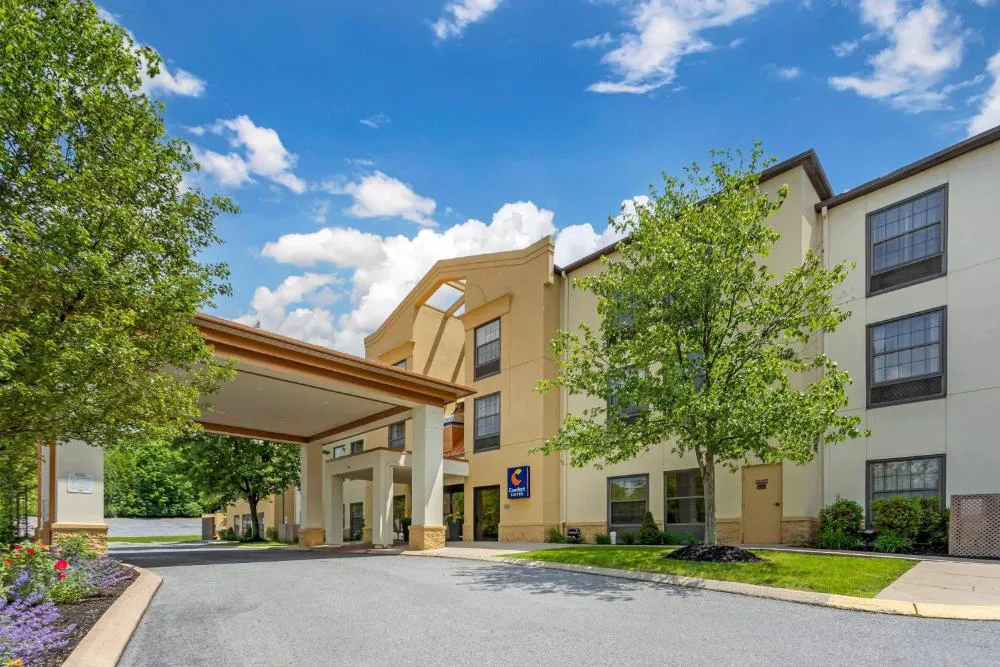 Comfort Suites State College near Penn State hotel hero