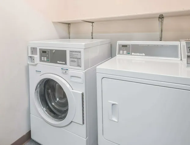 Days Inn by Wyndham Spearfish hotel detail image 3