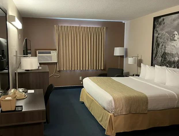 Super 8 by Wyndham Sturgis hotel detail image 3