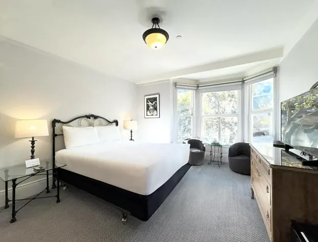 The Grove Inn hotel detail image 2