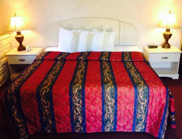 Red Carpet Inn & Suites Hammonton NJ Route-30E hotel detail image 1