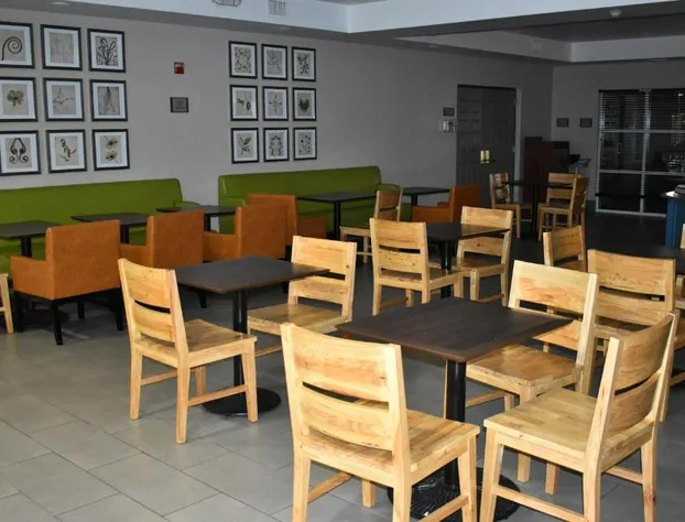 Country Inn & Suites by Radisson, Hagerstown, MD hotel detail image 2