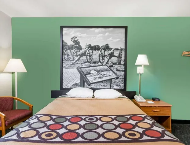 Super 8 by Wyndham Hagerstown/Halfway Area hotel detail image 4