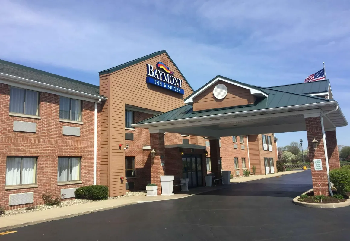 Baymont by Wyndham Mishawaka South Bend Area hotel hero