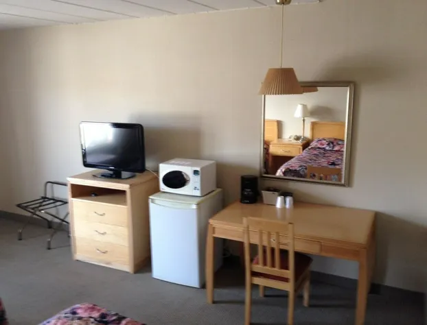 Candlelight Inn hotel detail image 4