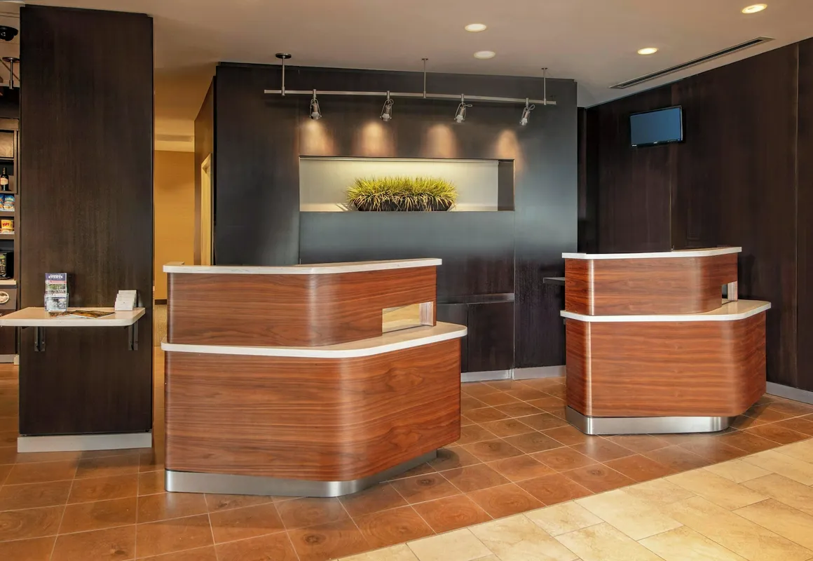 Courtyard Marriott Hagerstown hotel hero