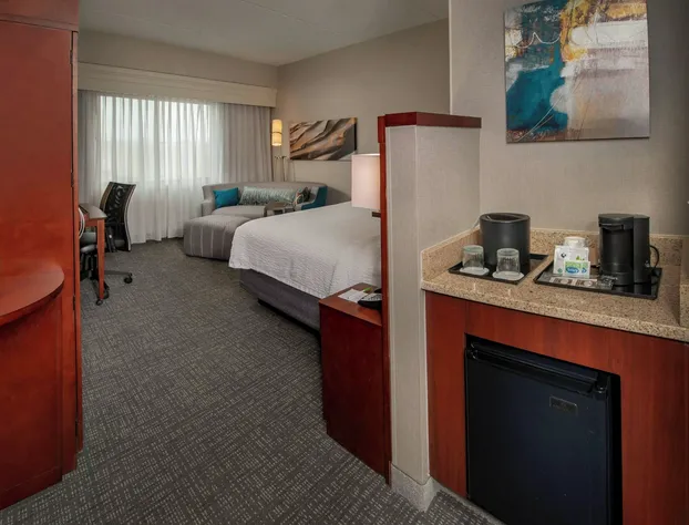 Courtyard Marriott Hagerstown hotel detail image 4