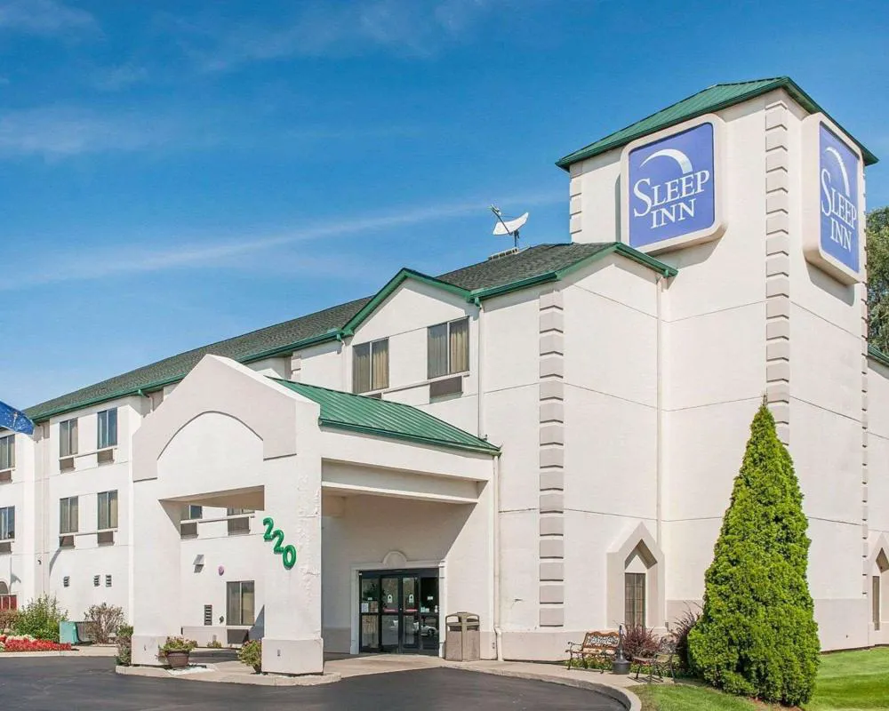 Sleep Inn Elkhart North hotel hero