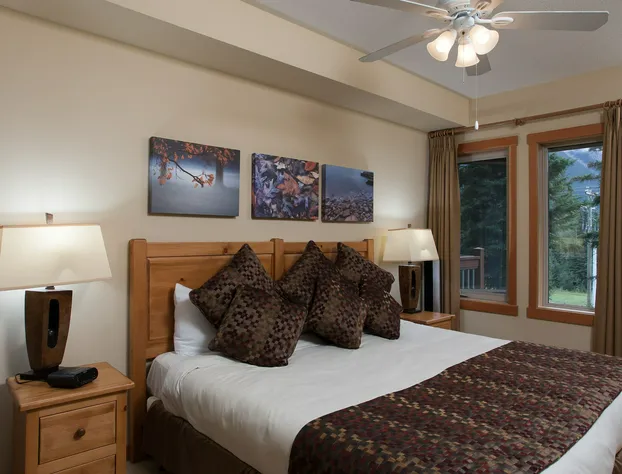 Lodges at Canmore hotel detail image 3