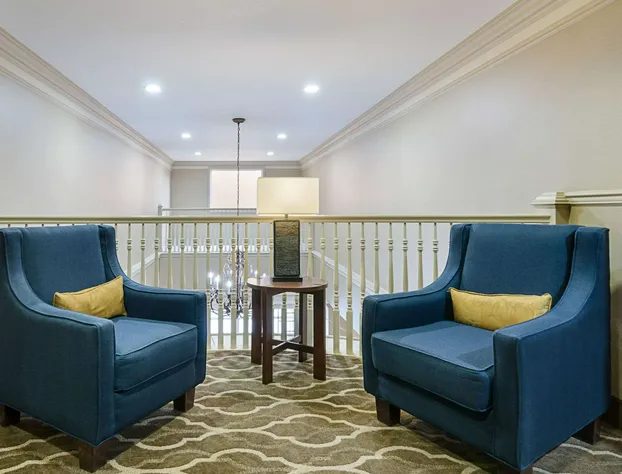 Quality Suites Springdale West I-49 hotel detail image 2