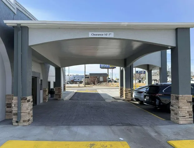 Clarion Pointe Decatur Downtown hotel detail image 3