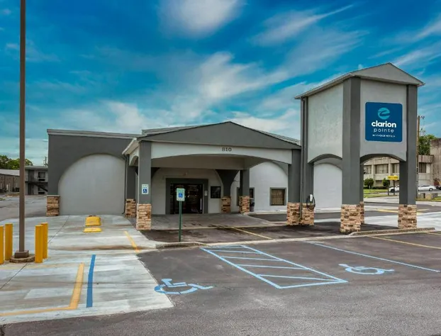 Clarion Pointe Decatur Downtown hotel detail image 4