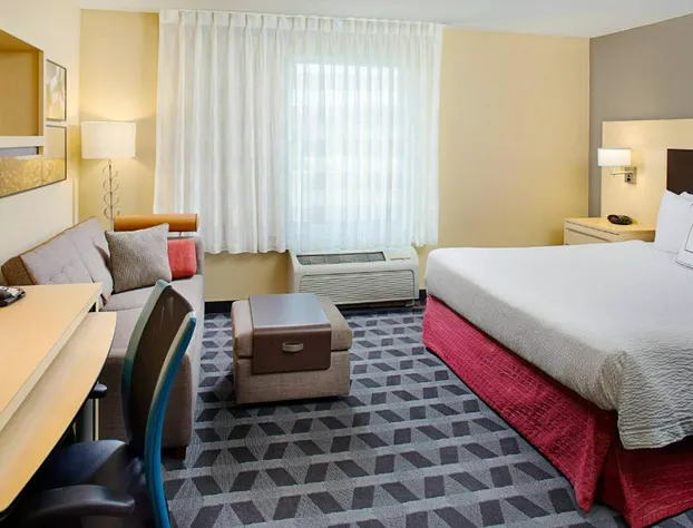 TownePlace Suites by Marriott Fayetteville North hotel detail image 3