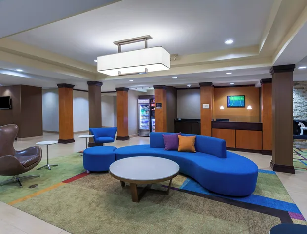 Fairfield Inn & Suites by Marriott Rogers hotel detail image 4
