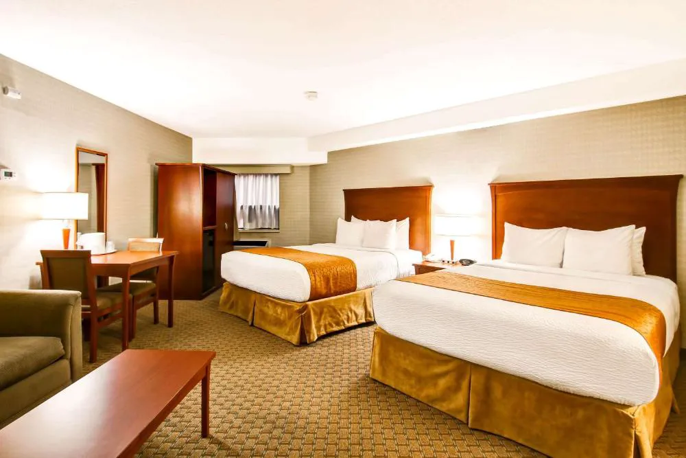 Quality Inn hotel hero