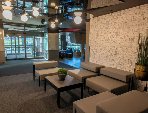 Grand Times Hotel Quebec City Airport hotel detail image 3