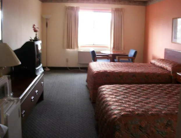 Lodi Valley Suites hotel detail image 4