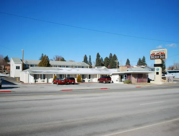 Canyonlands Motor Inn hotel detail image 1