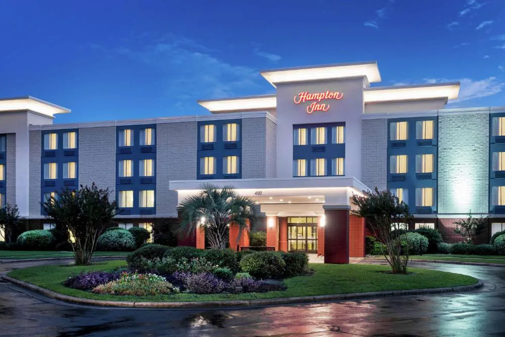 Hampton Inn Morehead City hotel hero