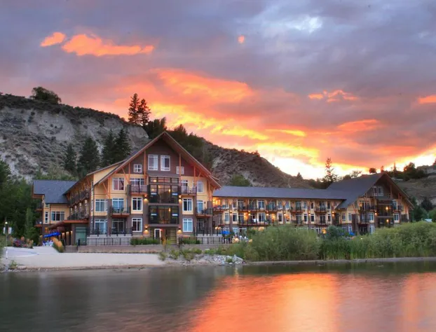 Summerland Waterfront Resort & Spa hotel detail image 3