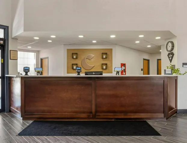 Comfort Suites Hattiesburg near University hotel detail image 4