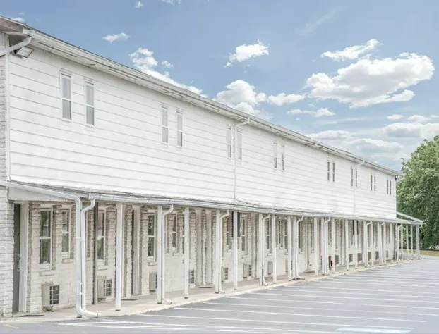 Knights Inn Pine Grove hotel detail image 4