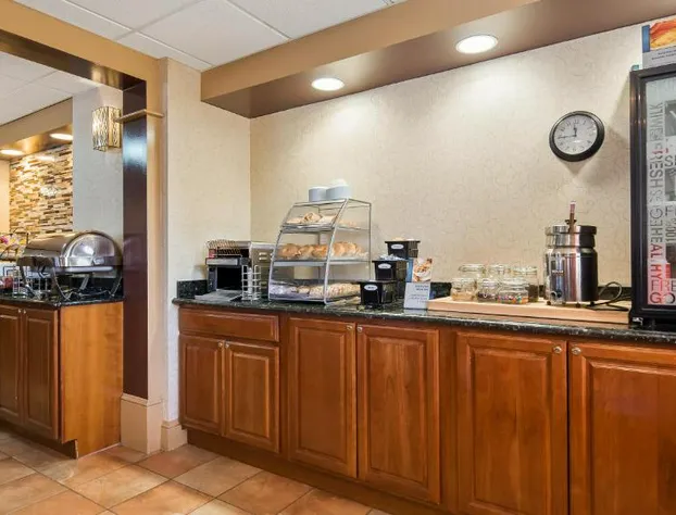 Best Western The Inn at Sharon/Foxboro hotel detail image 2