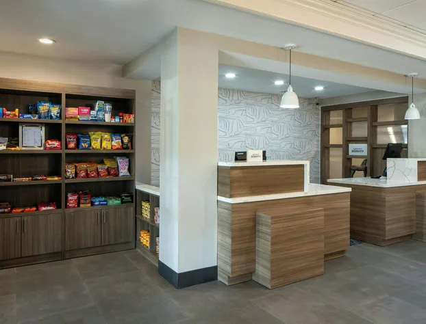 Fairfield Inn & Suites by Marriott Lafayette South hotel detail image 3