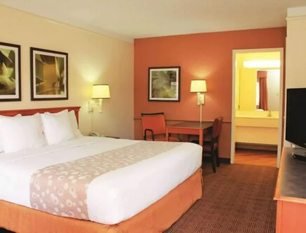 Econo Lodge hotel detail image 4